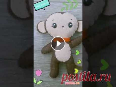 Monkey felt plushie toy doll pattern. DIY stuffed jungle animal for baby nursery room. Easy sewing. Monkey felt Craft. Hand sewing doll pattern with tutorial. DIY cute toy gift for kid. Cute decorations ornaments...