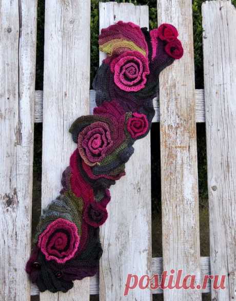 (1170) Crochet Scarf Freeform crochet Roses Button Womens scarf Capelet Neck Warmer shadows Green Purple Pink Black unique desing textured scarf