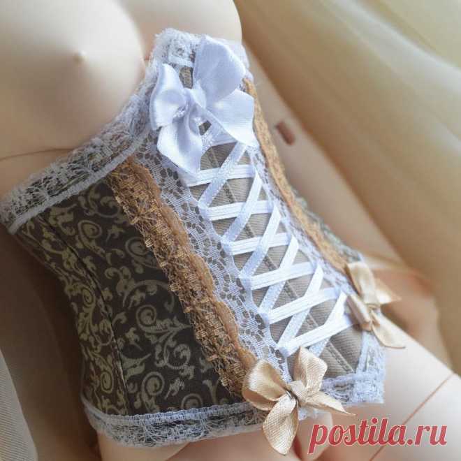 Публикация Ceress & Potan в Instagram • Окт 26 2017 в 9:21 UTC 38 отметок «Нравится», 3 комментариев — Ceress & Potan (@nekollars_and_ceressbjdclothes) в Instagram: «#SD #BJD 13 1/3 #girl #doll - fits #iplehouse - #Victorian #corset with #boning -  #fantasy…»