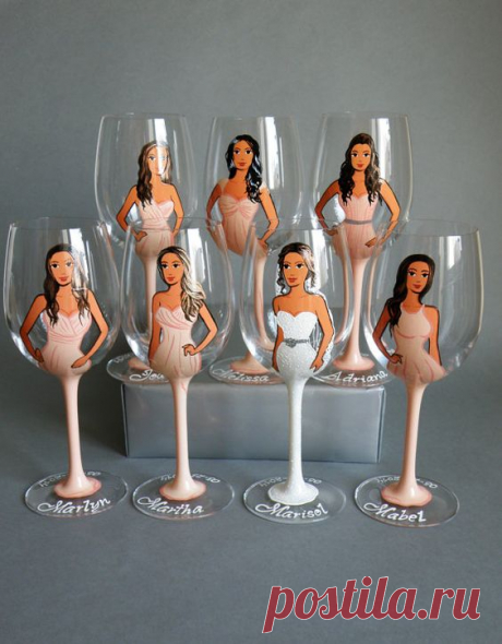 Bridal Party Wine or champagne Glasses Bridesmaids Gift - Personalized Caricatures Handpainted to their Likeness