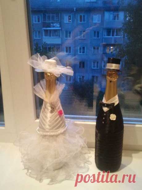 Украшаем шампанское на свадьбу.