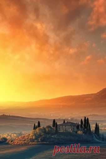 Tuscany, Italy Val D'orcia Siena | Enrique Rayón приколол(а) это к доске Europa