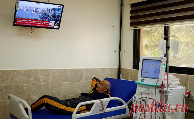 ХАМАС заявил, что во всех больницах Газы закончилось топливо. Израиль после нападения ХАМАС начал блокаду сектора Газа. В выходные туда проехали грузовики с гумпомощью, но топливо не привезли из-за опасений Израиля