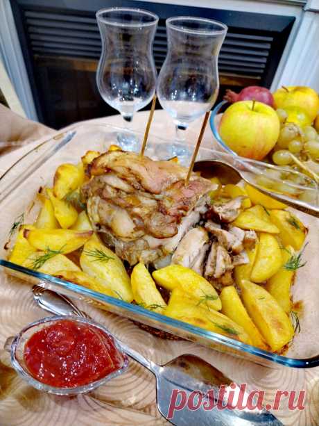 Куриные бедра "Донер" с картошкой в духовке - рецепт автора Ирина Семененко