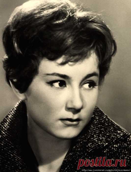 Татьяна Лаврова, 7 июня, 1938
• 16 мая 2007