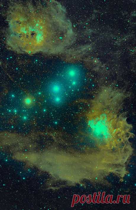 IC 405 is an emission / reflection nebula located in the constellation Auriga.