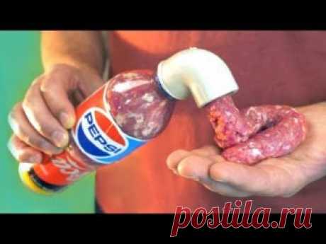 Гениальный способ насадить мясо на шпажку