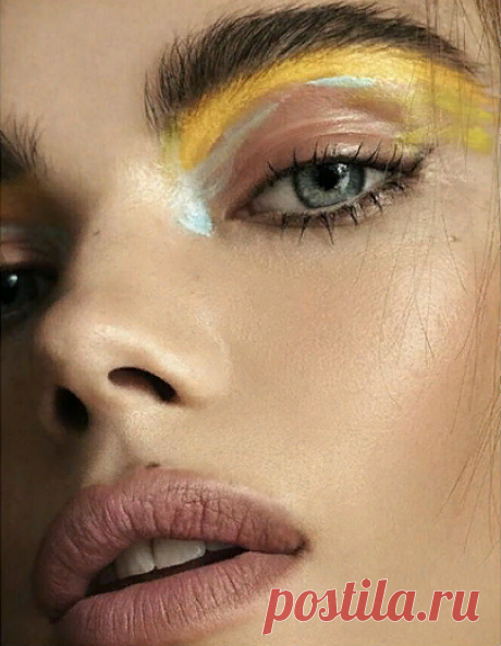 DAZZLING ATMOSPHYR в Instagram: «Makeup Art . . . . . . . . . . . . . . . . . . . #art #makeup #highfashion #designer #parisian #look #lookbook #instalook #inspiration…»