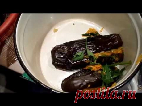 Отменная одесская закусочка, квашенные синие.