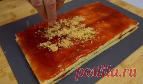 Песочный пирог с джемом за 10 минут: простой рецепт вкусного теста, которое невозможно испортить - Odnaminyta - медиаплатформа МирТесен
