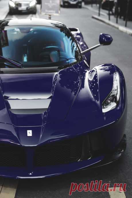 italian-luxury:
“ Ferrari LaFerrari
”