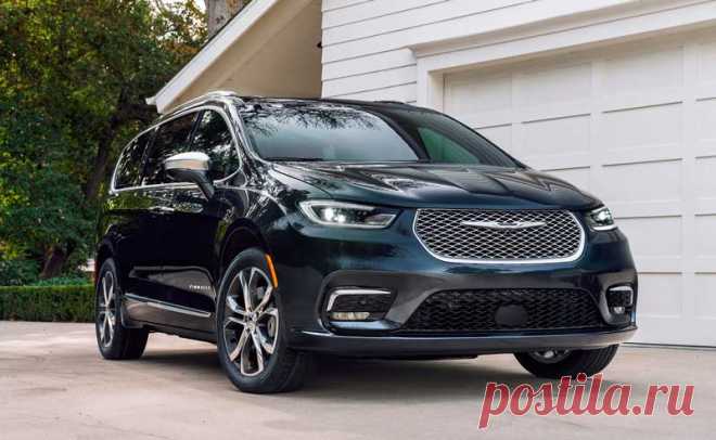 Минивэн Chrysler Pacifica 2021  после обновления