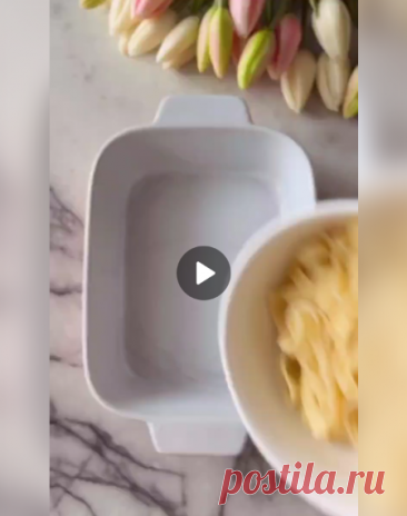 Запеченые макароны с курицей

КБЖУ на 100 грамм: 143/8/3/19

Сытнейший ужин👍
Ингредиенты:
🍝 Макароны из твёрдых сортов пшеницы – 250 г
🍗 Куриное филе – 150 г
🥦 Овощи по выбору – 200 г
🥛 Сливки 10% – 150 г
🧀 Творожный сыр – 30 г
🍅 Томатная паста – 15 г
🧂 Соль, специи – по вкусу
🧀 Сыр для посыпки – 30 г

Приготовление: