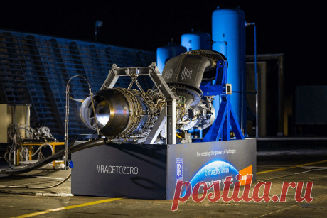 🔥 Rolls-Royce совместно с EasyJet тестирует водородный двигатель, демонстрируя значительный прогресс производства
👉 Читать далее по ссылке: https://lindeal.com/news/energy/2022112804-rolls-royce-testiruet-vodorodnyj-dvigatel-demonstriruya-znachitelnyj-progress-proizvodstva