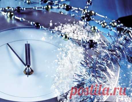 Новый год, ситуации, Рождество, украшения, часы, 23:55, 5 минут, полночь, бусы, мишура вектор - ForWallpaper.com