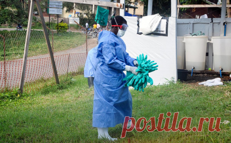 В Уганде зафиксировали пятую за 20 лет вспышку Эболы. Случай выявили у 24-летнего жителя деревни Нгабано в округе Мубенде, у мужчины появились симптомы Эболы, после чего он умер