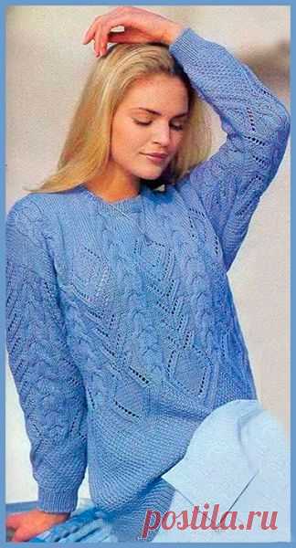 Голубой узорчатый пуловер
