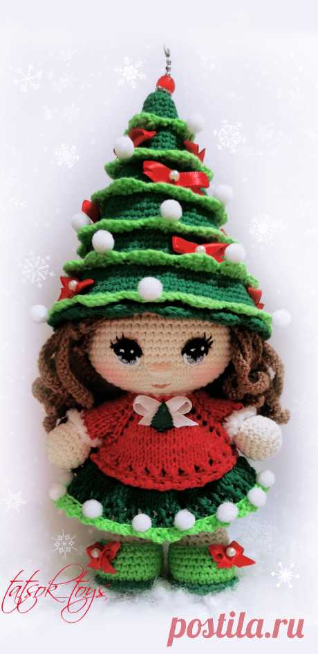 PDF Пупс малышка в костюме ёлочки крючком. FREE crochet pattern; Аmigurumi doll patterns. Амигуруми схемы и описания на русском. Вязаные игрушки и поделки своими руками #amimore - Кукла, пупс.