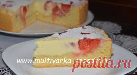 Пирог с ягодами в мультиварке (со сметанной заливкой )
