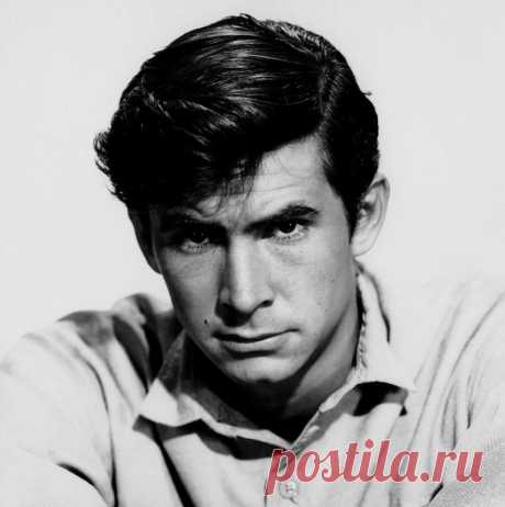 Энтони Перкинс (Anthony Perkins)
- 4 апреля, 1932• 12 сентября 1992