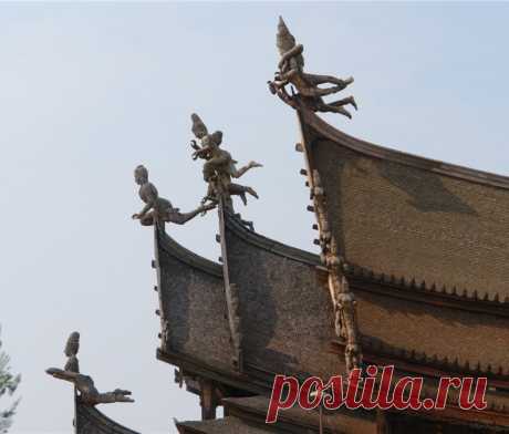 Деревянный Храм истины в Паттайе, Таиланд (25 фото)