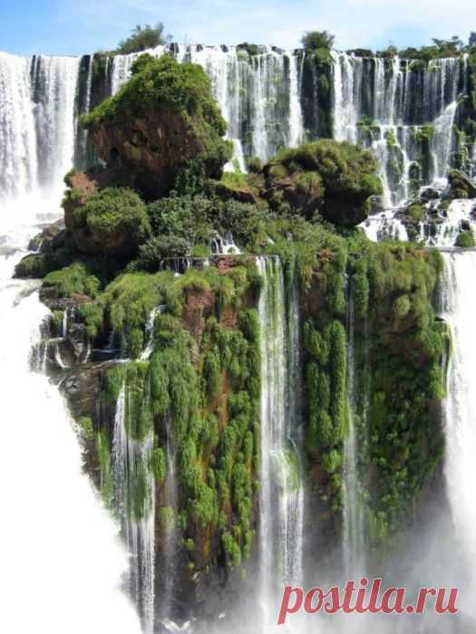 Водопады Игуасу, Аргентина.