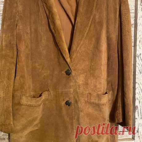 Evan Davies Vintage Suede Blazer Shop mmcalvain's closet or find the perfect look from millions of stylists. Fast shipping and buyer protection. Beautiful Suede Blazer satin inner lining.