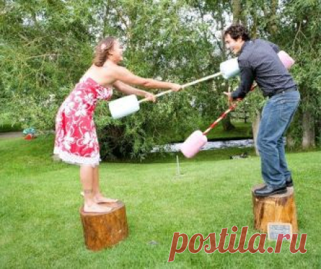 A great way to ensure your guests are fully occupied and entertained, invest in some of these outdoor game ideas for your wedding