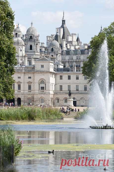 St James Park Lake - #London  / Horse guards Print by Andrew Michael