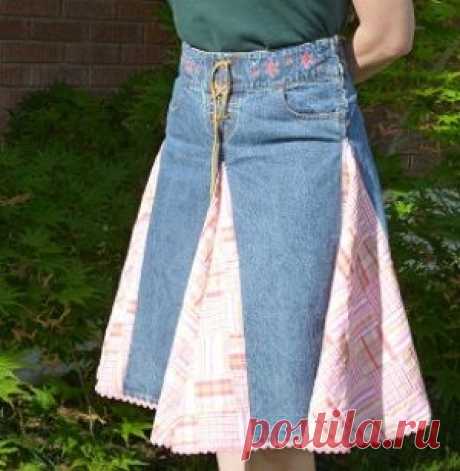 Upcycled Jeans Skirt with Triangle Panels - Dress Style Upcycled Jeans Skirt with Triangle Panels Source by shelley_r_nash