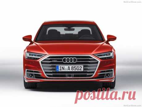 Смотри! Audi A8 2018 модельного года Проектируя рестайлинговый седан Audi A8 2018, команда разработчиков немецкого автогиганта Audi, стремилась создать машину, процесс вождения которой был бы