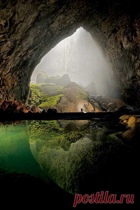 earthunboxed:
“Hang Son Doong, Vietnam
”