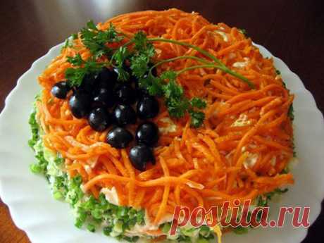 Салат с копченой курицей и корейской морковкой «Изабелла» - Простые рецепты Овкусе.ру