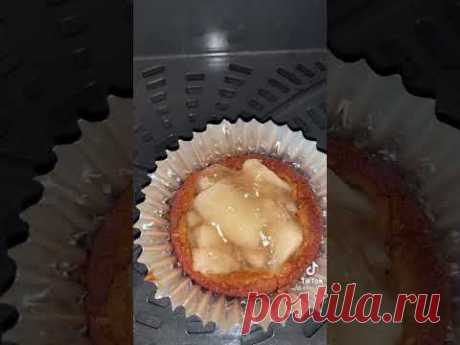 2-Ingredient Mini Apple Pie (with Oatmeal Cream Pie Crust) #Shorts