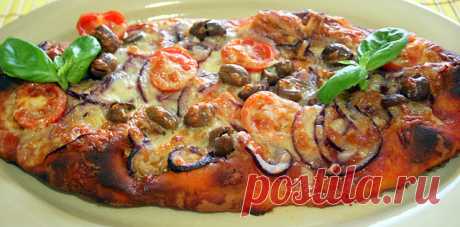 Рецепт пицца с тунцом и луком (pizza con tonno e cipolle), пошагово, с фото – Рецепты итальянской кухни