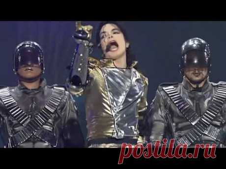 Michael Jackson (with drummer Jonathan Moffett) "They Don't Care About Us"  (Munich 1997)