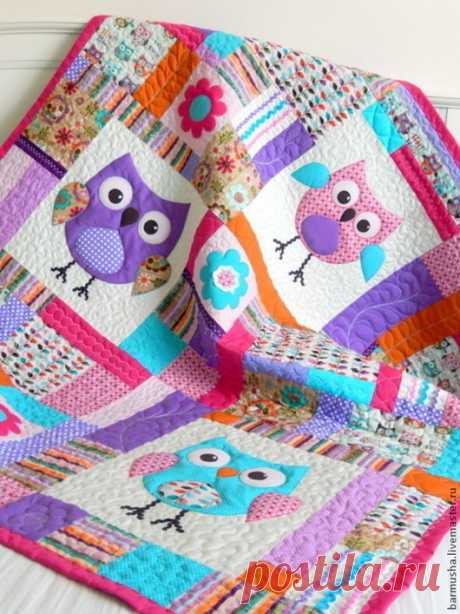 Купить Детский лоскутный плед (одеяло) "Совуньи" - подарок для ребенка, детское лоскутное одеяло