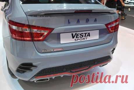 «АвтоВАЗ» назвал сроки выхода новой Lada Vesta. «АвтоВАЗ» рассматривает дальнейшего развития семейства Lada Vesta после выпуска кроссовера в 2025 году. Одним из вариантов называют выпуск минивэна, который со временем может заменить Lada Largus. Компания уже выпускала подобные автомобили в 1998–2006 годах — семиместный автомобиль называли «Лада Надежда».