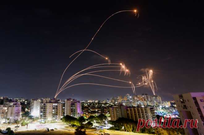 Купол не спас Израиль. Ракеты ХАМАС пробили одну из лучших систем ПРО. России нужно делать свои выводы и наращивать арсенал зенитных ракет.