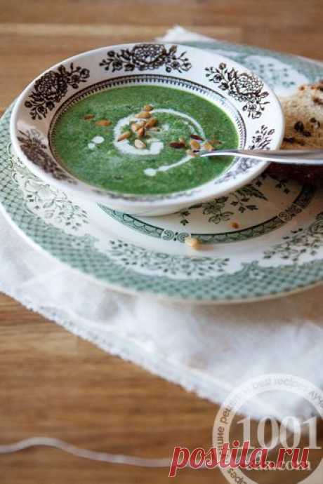 Рецепт супа с кедровыми орешками и шпинатом - Суп-пюре 1001 ЕДА