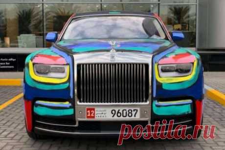 Художник превратил Rolls-Royce Phantom в объект искусства . Тут забавно !!!