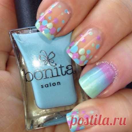 Polka dot turquoise and lavender summer #nails For more fashion and wedding inspiration visit www.finditforweddings.com Nail Art | Cool Nails