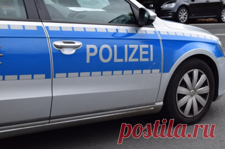 Bild: в Гамбурге вооруженные подростки скрылись после угроз учителю. Подозреваемым школьникам 12 и 16 лет.