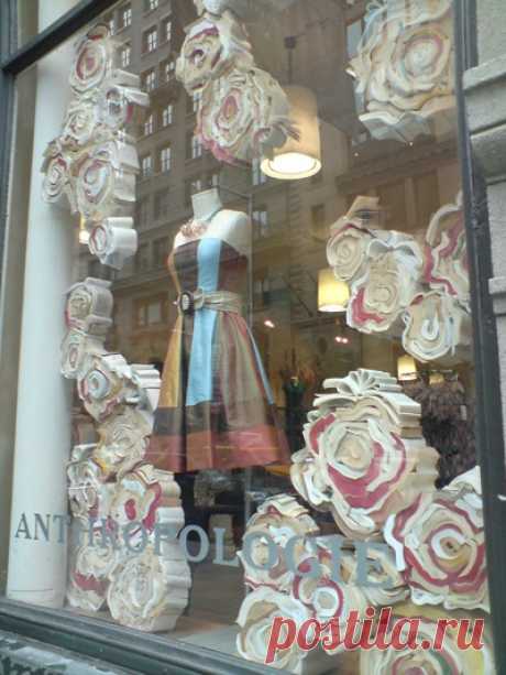 paper flower window display - Поиск в Google