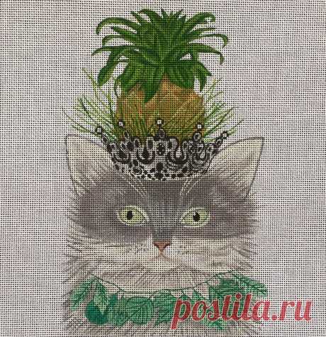 FF-012 Gray Cat with Pineapple 9 x 9 18 mesh