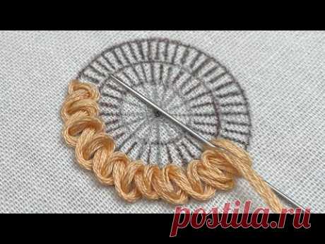 How to Embroider Fancy Flower Embroidery in 10 minutes/ Embroidery for beginners/ Trellis stitch