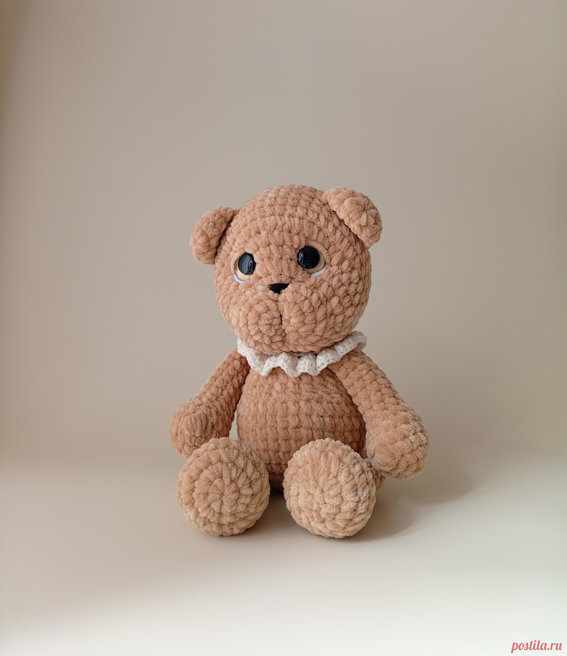 PDF Мишка Мотя крючком. FREE crochet pattern; Аmigurumi toy patterns. Амигуруми схемы и описания на русском. Вязаные игрушки и поделки своими руками #amimore - плюшевый медведь, большой медвежонок, мишка из плюшевой пряжи.