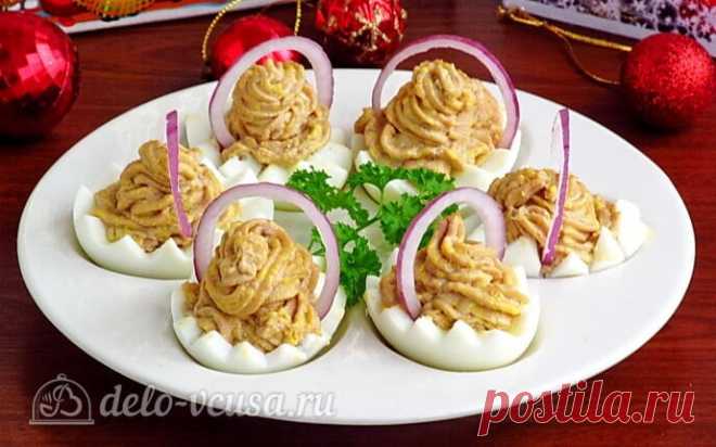 Яйца фаршированные печенью трески пошаговый рецепт с фото