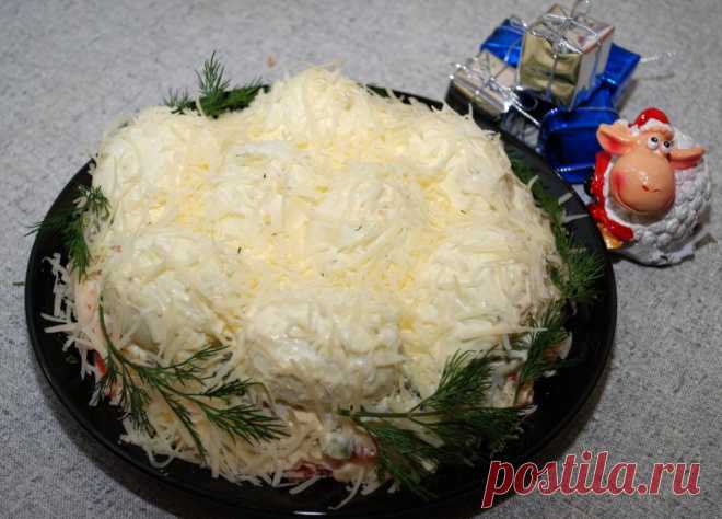 Салат «Зимние сугробы» — идеальное блюдо к праздничному столу