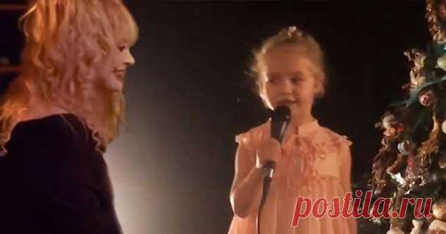 6-летняя Лиза Галкина спела мамину песню » Миллион алых роз» | Люблю Себя